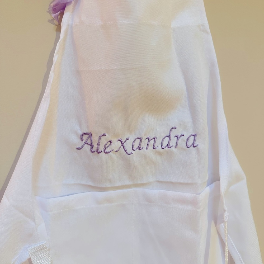 Brand new “Alexandra” apron